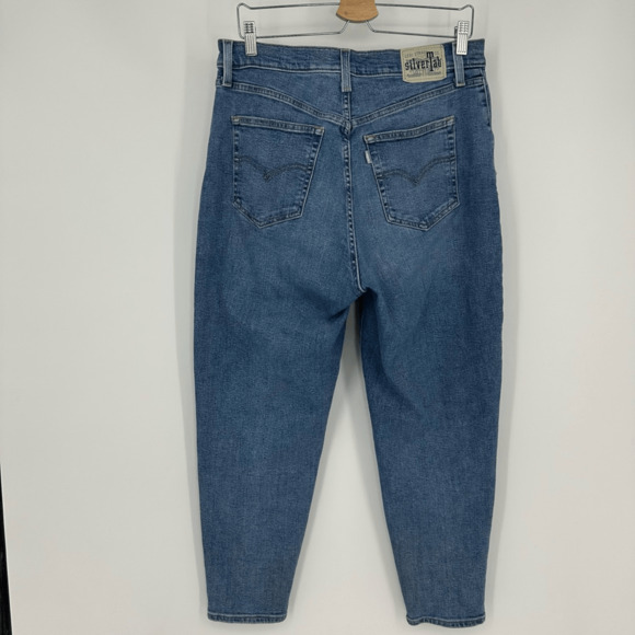 Levis Silver Tab Womens Mom Jeans Size 31 Blue High Rise Relaxed Minimalist - Picture 2 of 14